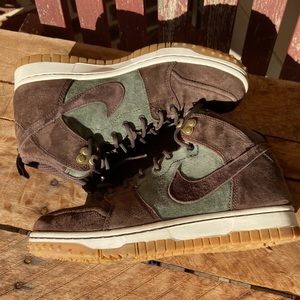 Nike suede high tops. Mens size 8.5